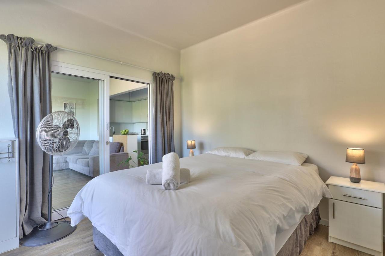 Skyways Apartment Cape Town Bagian luar foto