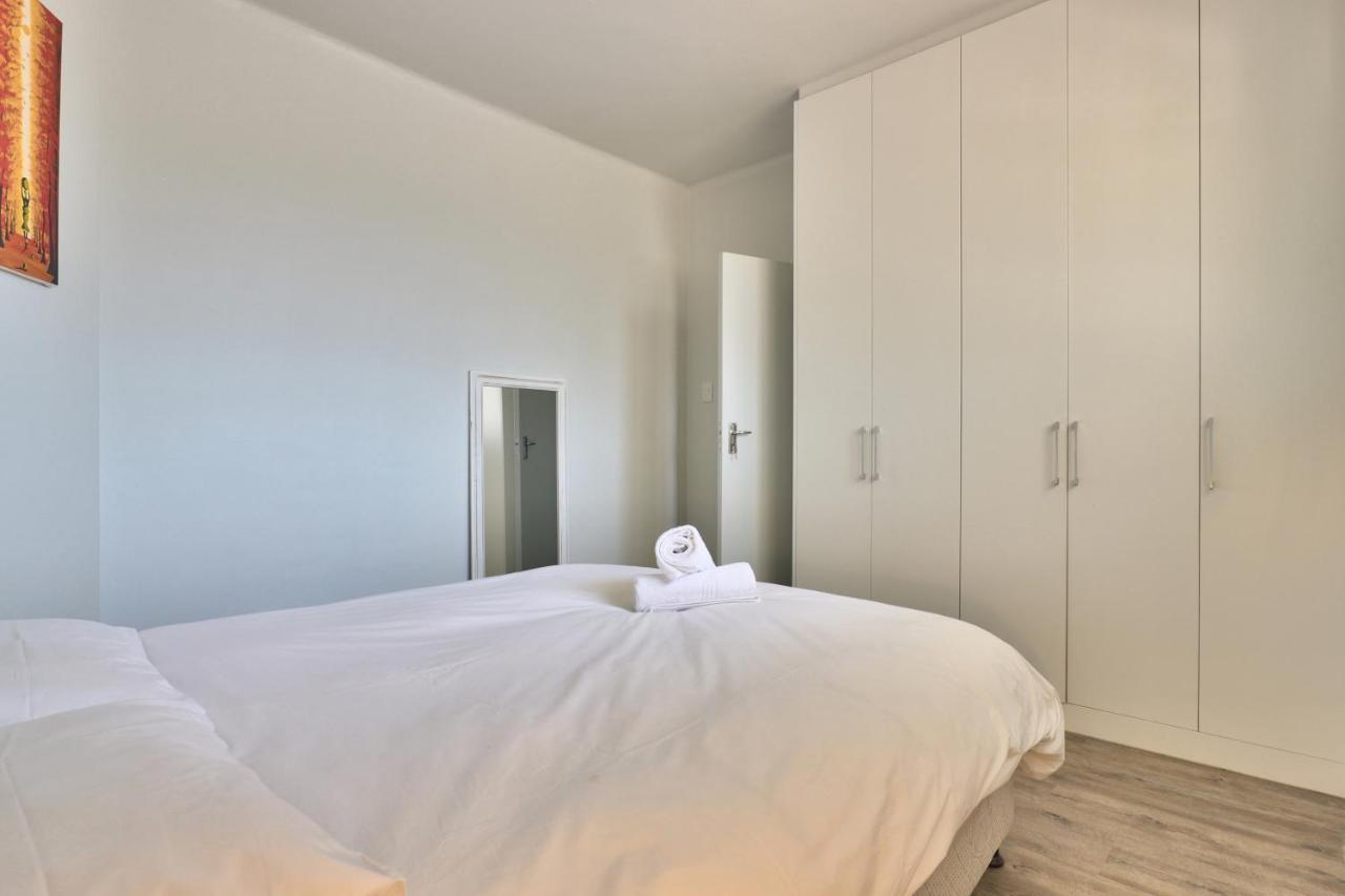 Skyways Apartment Cape Town Bagian luar foto